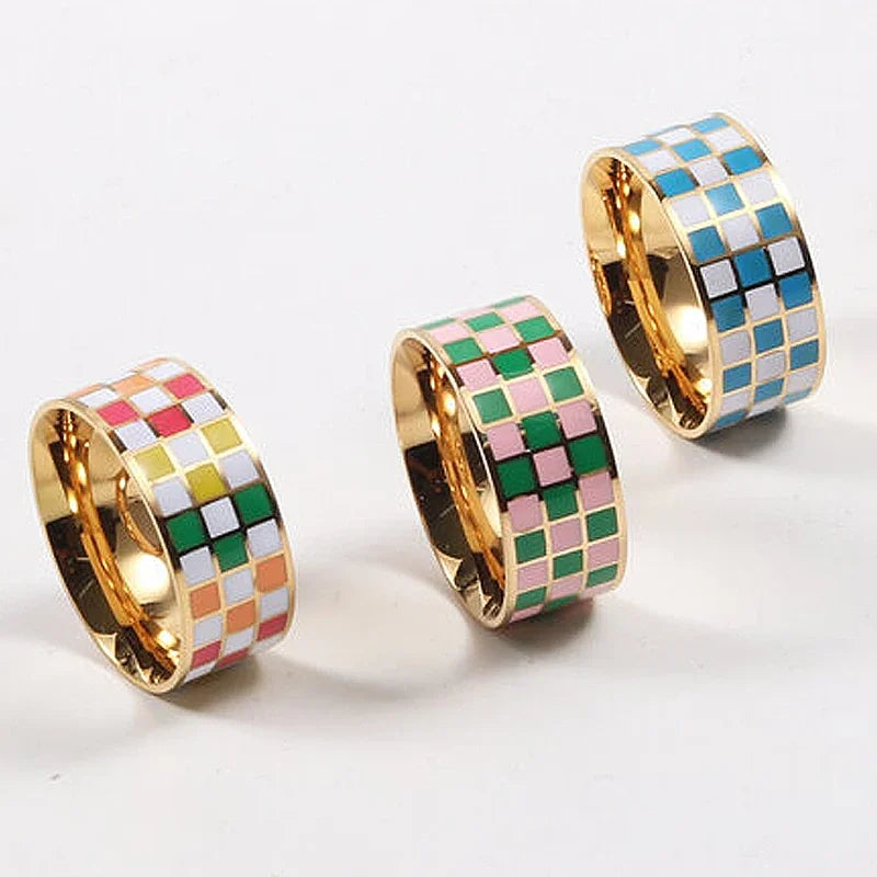 High End PVD Waterproof Simple Checkered Black And White Colorful Ring Trend For Women Stainless Steel Jewelry Wholesale